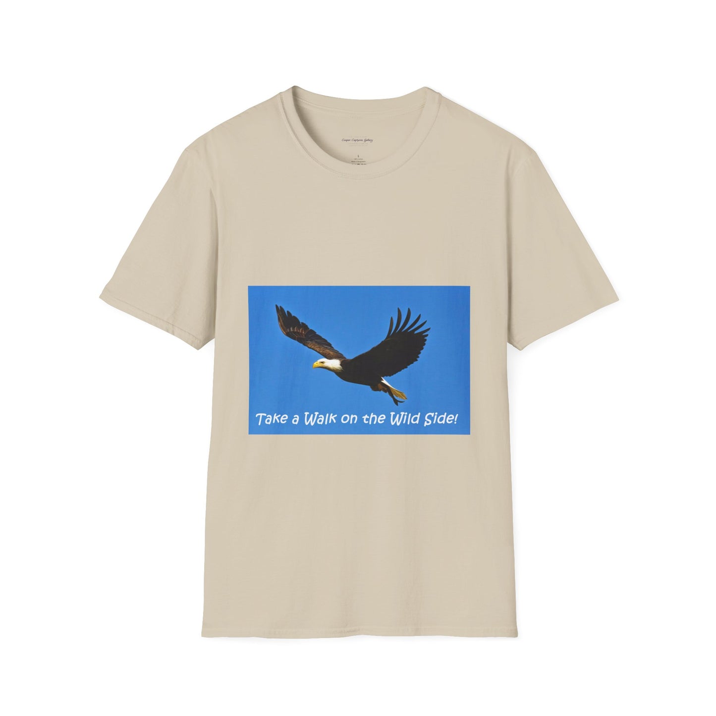 American Bald Eagle in flight - T-shirt