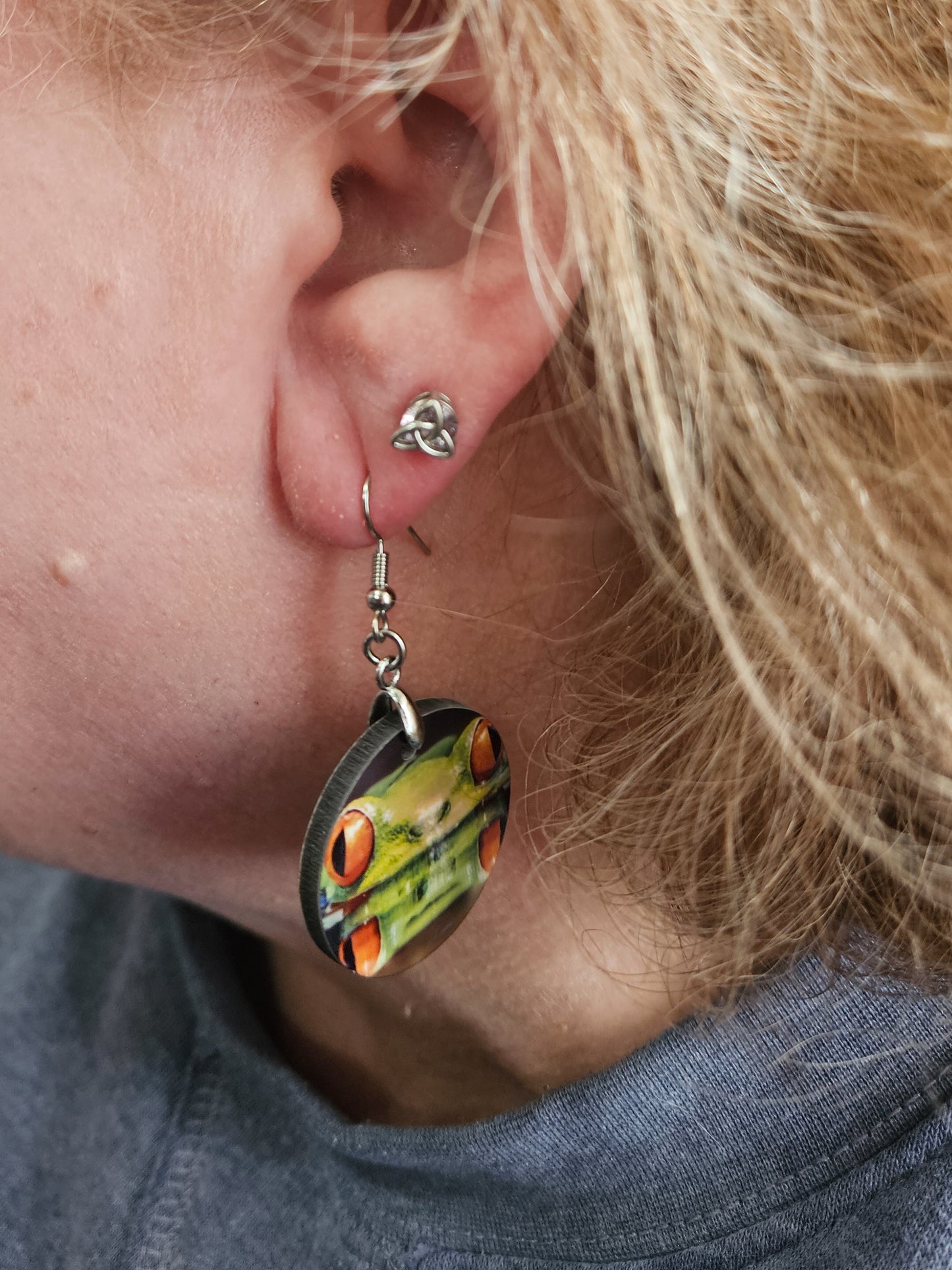 Earrings, tree frog